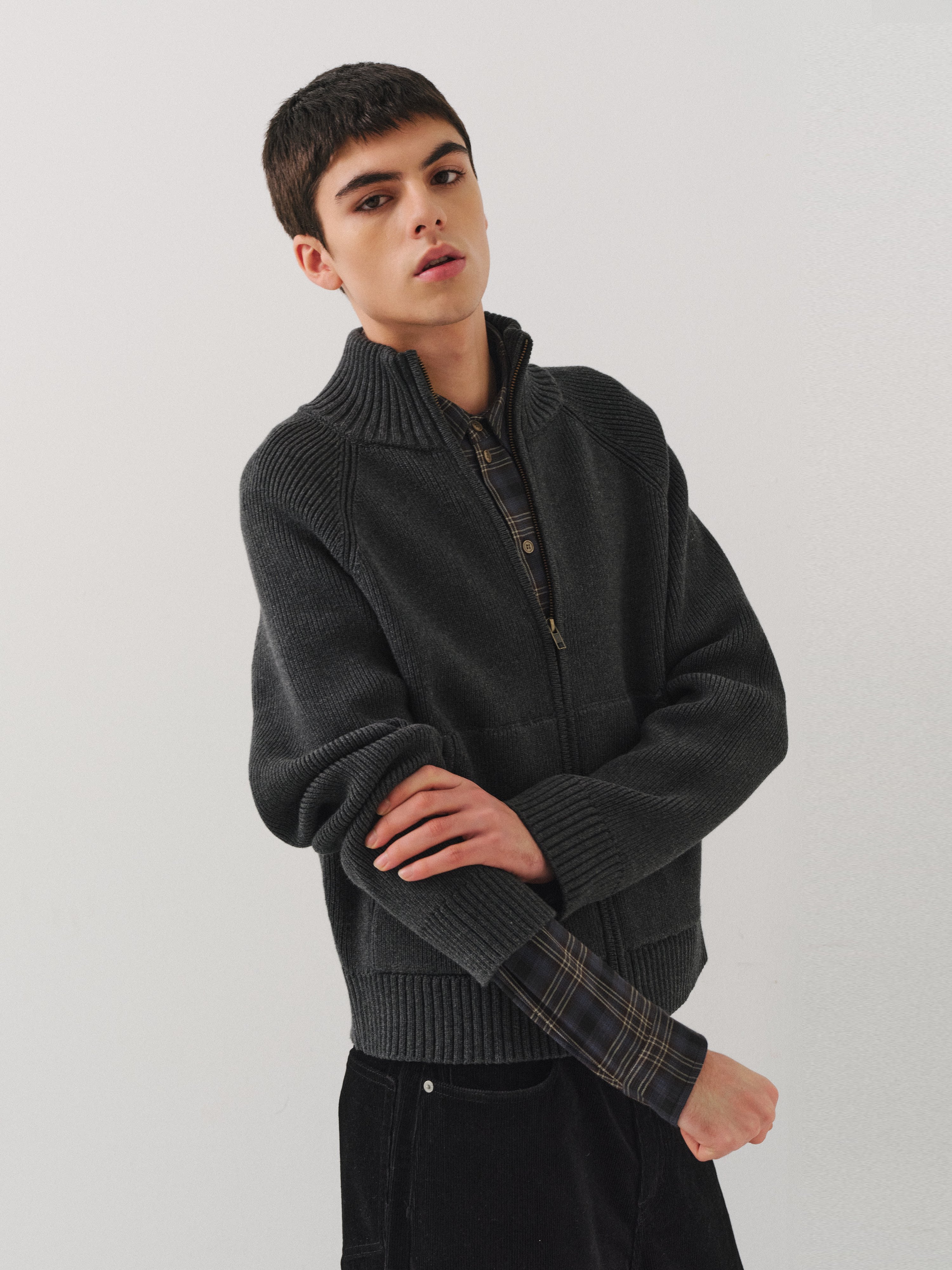 VLABMADE Full Cotton Yarn Ragged Sleeves Sweater Knitted Cardigan