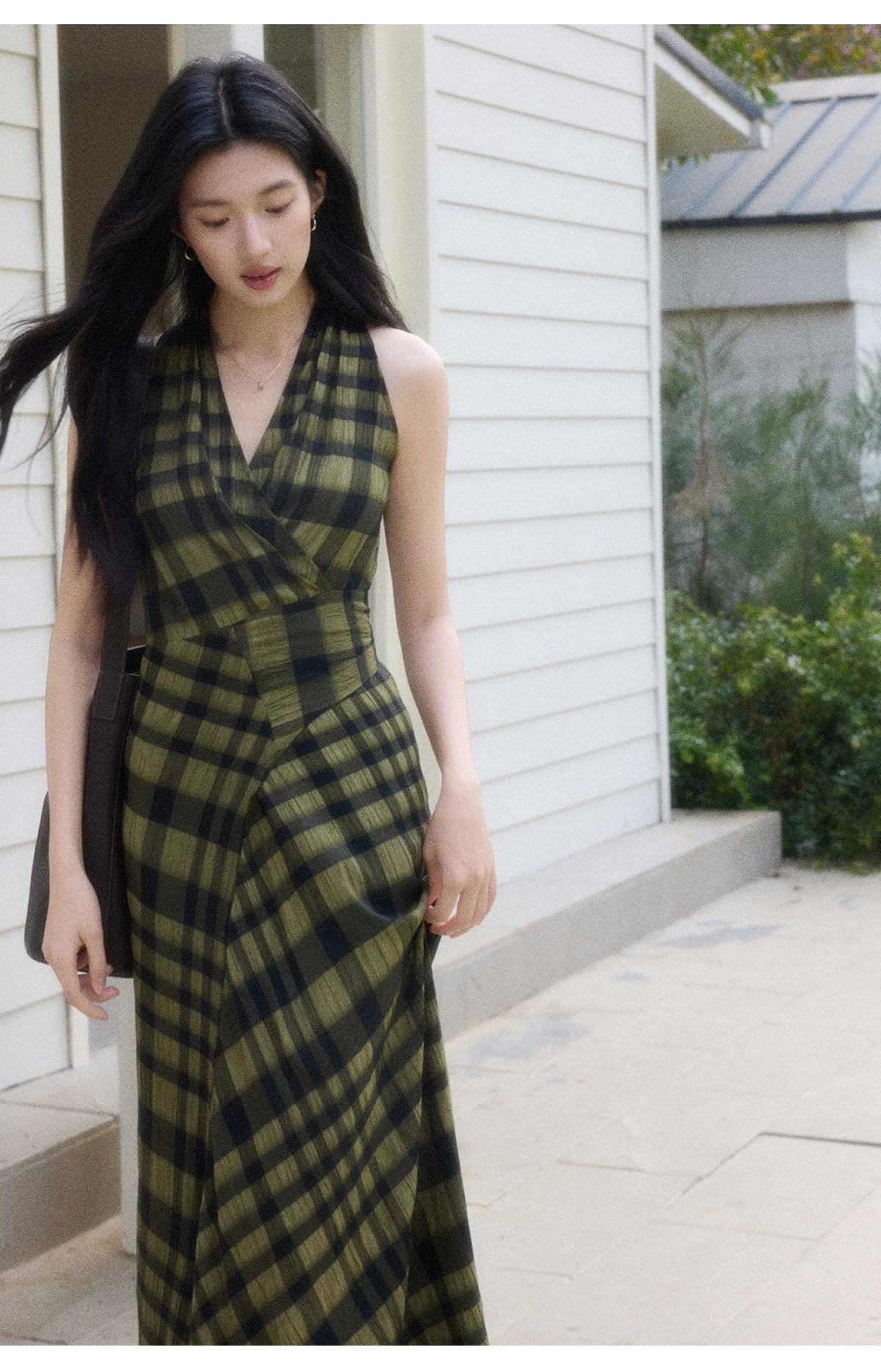 TYANG Retro V-neck Plaid Dress