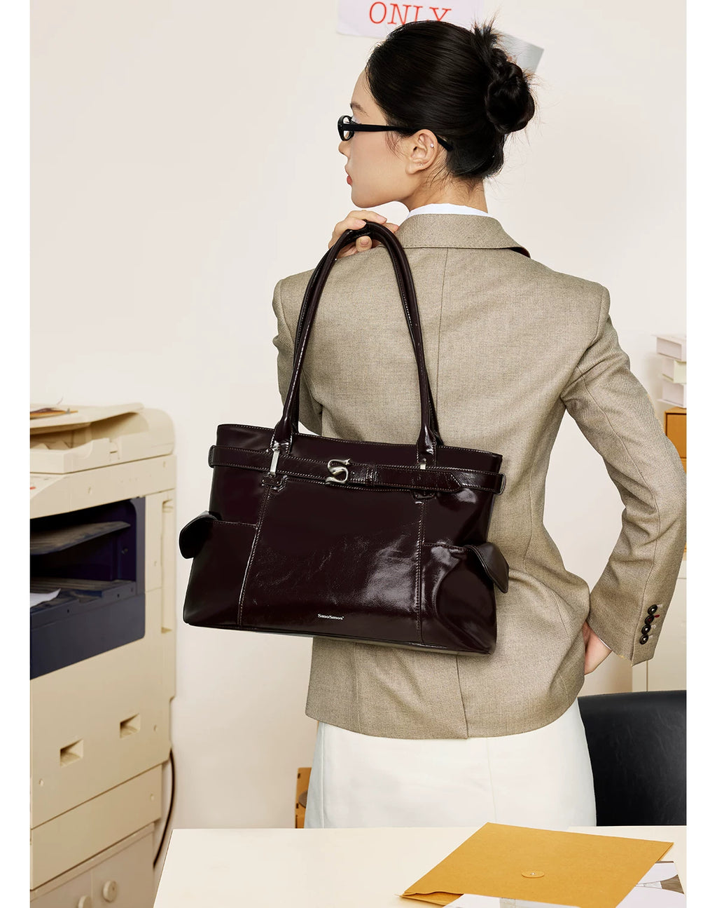 SmoSmos Retro Temperament Handbag
