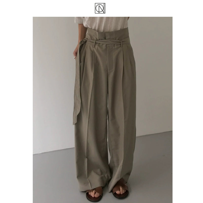 COLN High-waisted Lace-up Loose Trousers