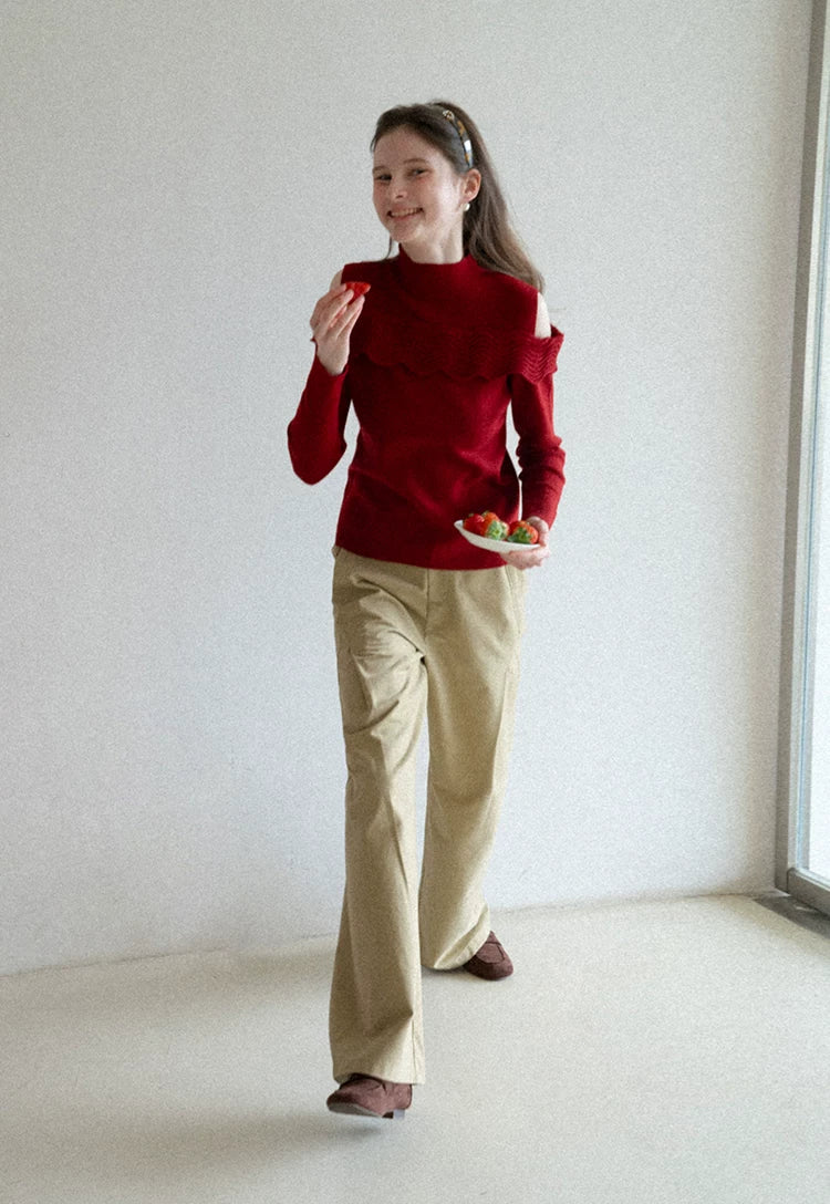 EGGKA Semi-turtleneck Wavy Edge Off-the-shoulder Long-sleeved Knitted Sweater