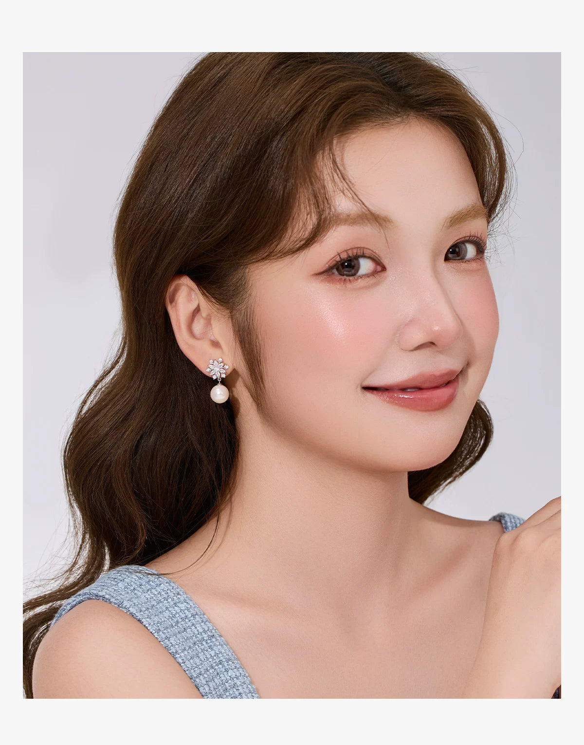 DODOGOGO Snowflake Pearl Light Luxury Earrings