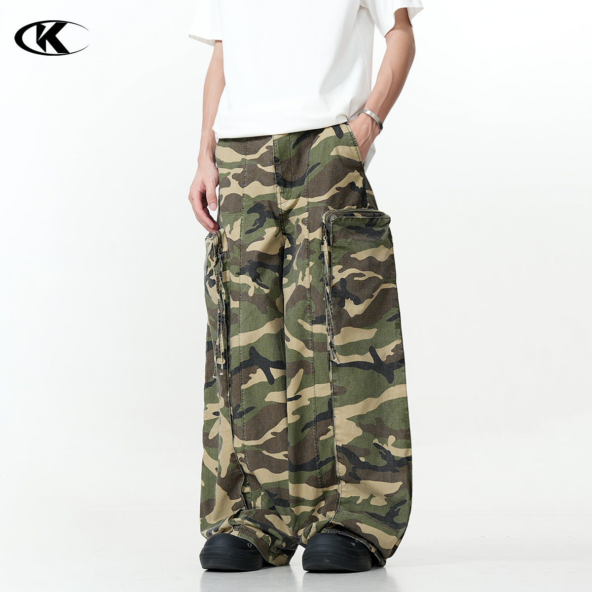 11KN CAMO Tooling jeans
