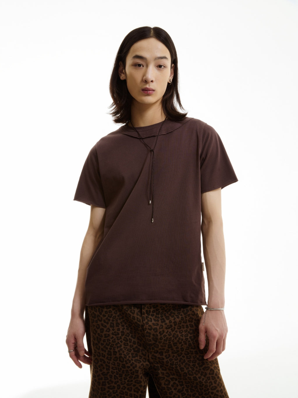FUNKYFUN Cutting and Splicing Rear Flag Pendulum Design Tee
