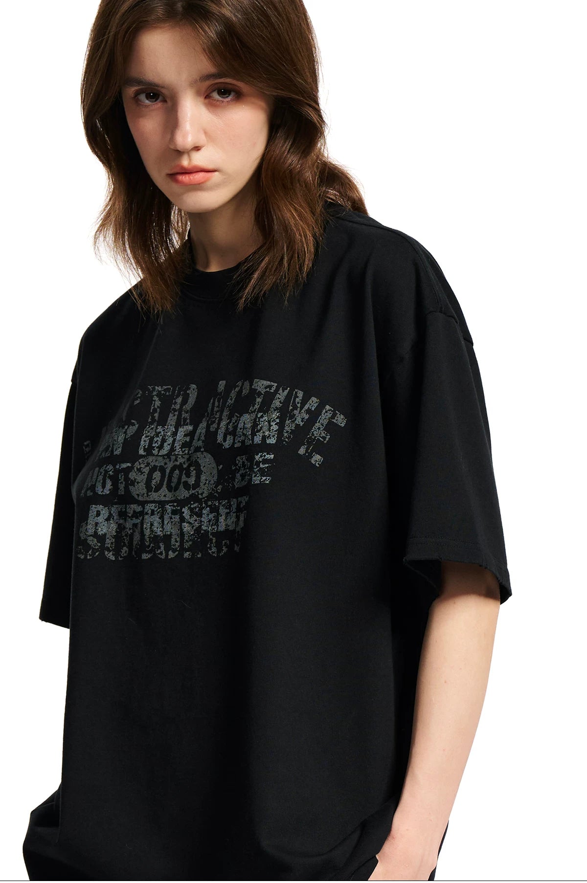 Loopsoon Chest Made Old Overlapping Print Versatile Tee