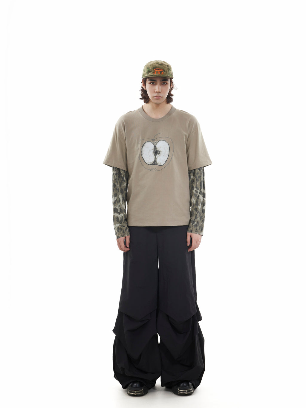 BTSG  camouflage splicing destroys fake two-piece long-sleeve Tee