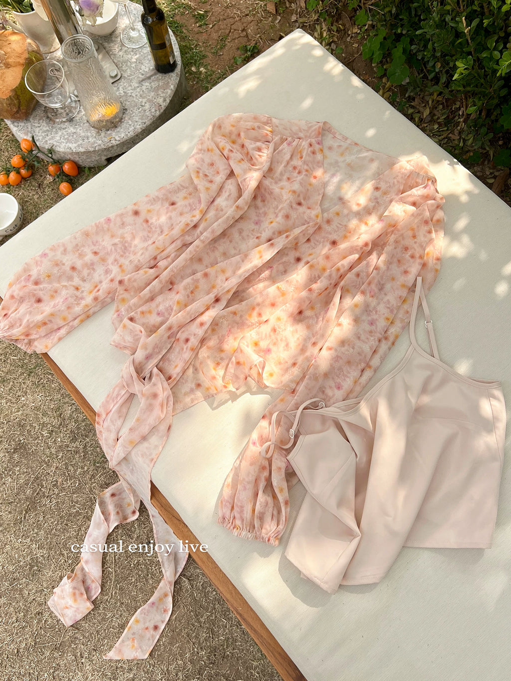 EGGKA Temperament Floral Floral with Long Sleeves