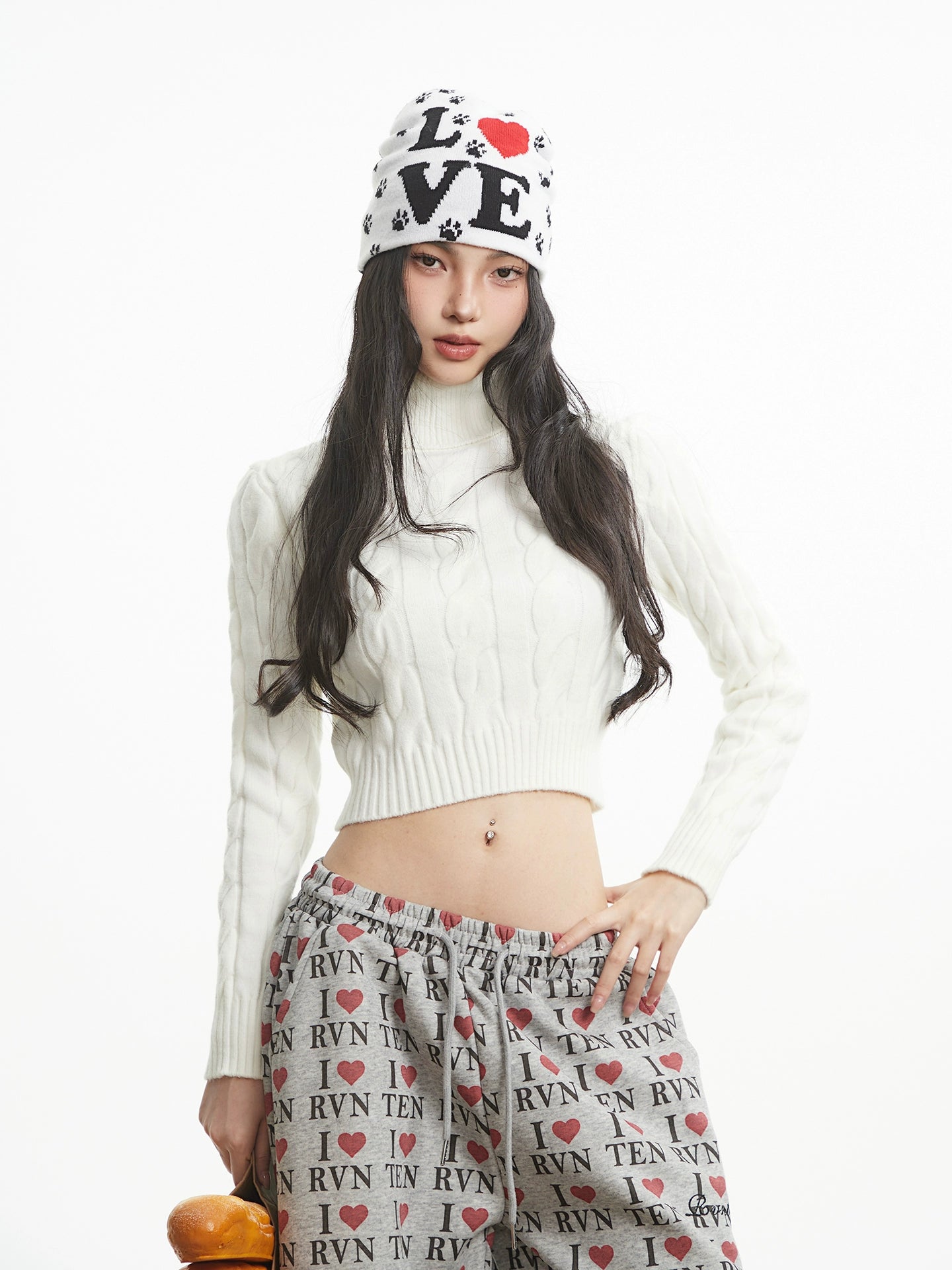 UNCMHISEX Vintage Twist Slim-Fit Sweater