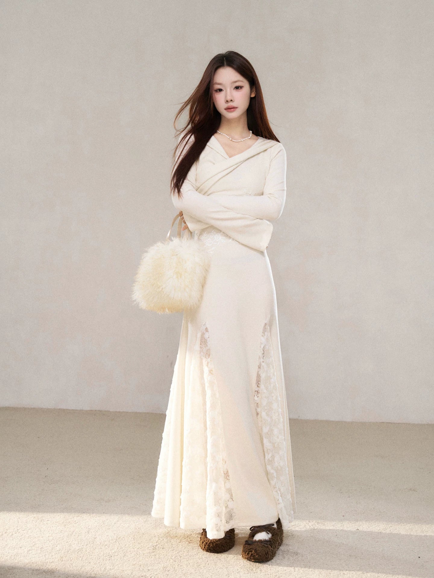 Wildberry Lace Stitching Waist Slim Dress