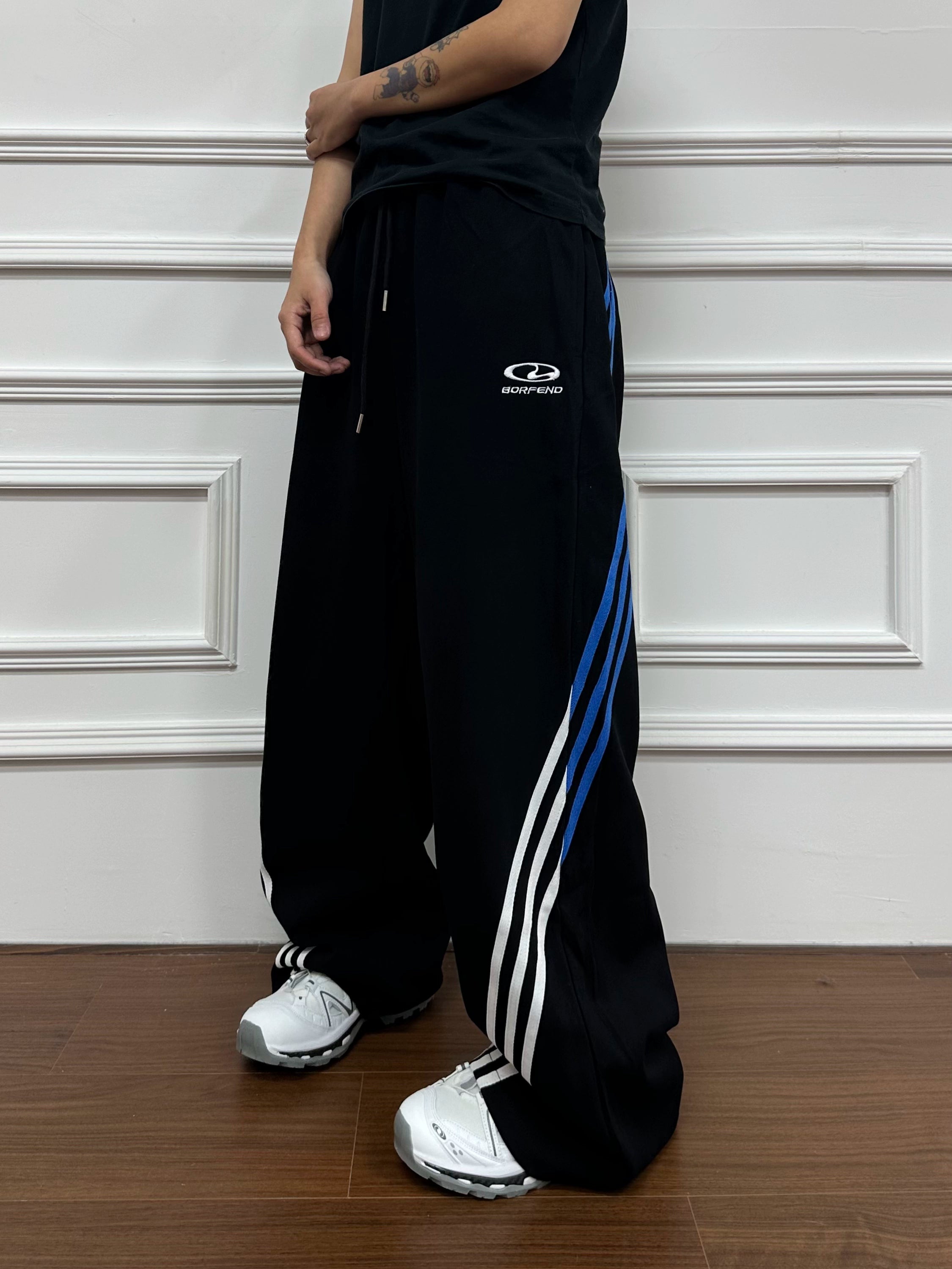 BeOurRule Vintage Straight Contrast Three-Bar Splicing Wide Leg Casual Pants