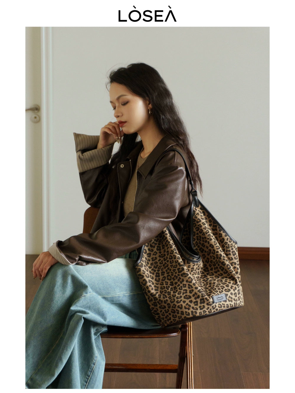 LOSEA Leopard Print Large Capacity Retro Messenger Bag