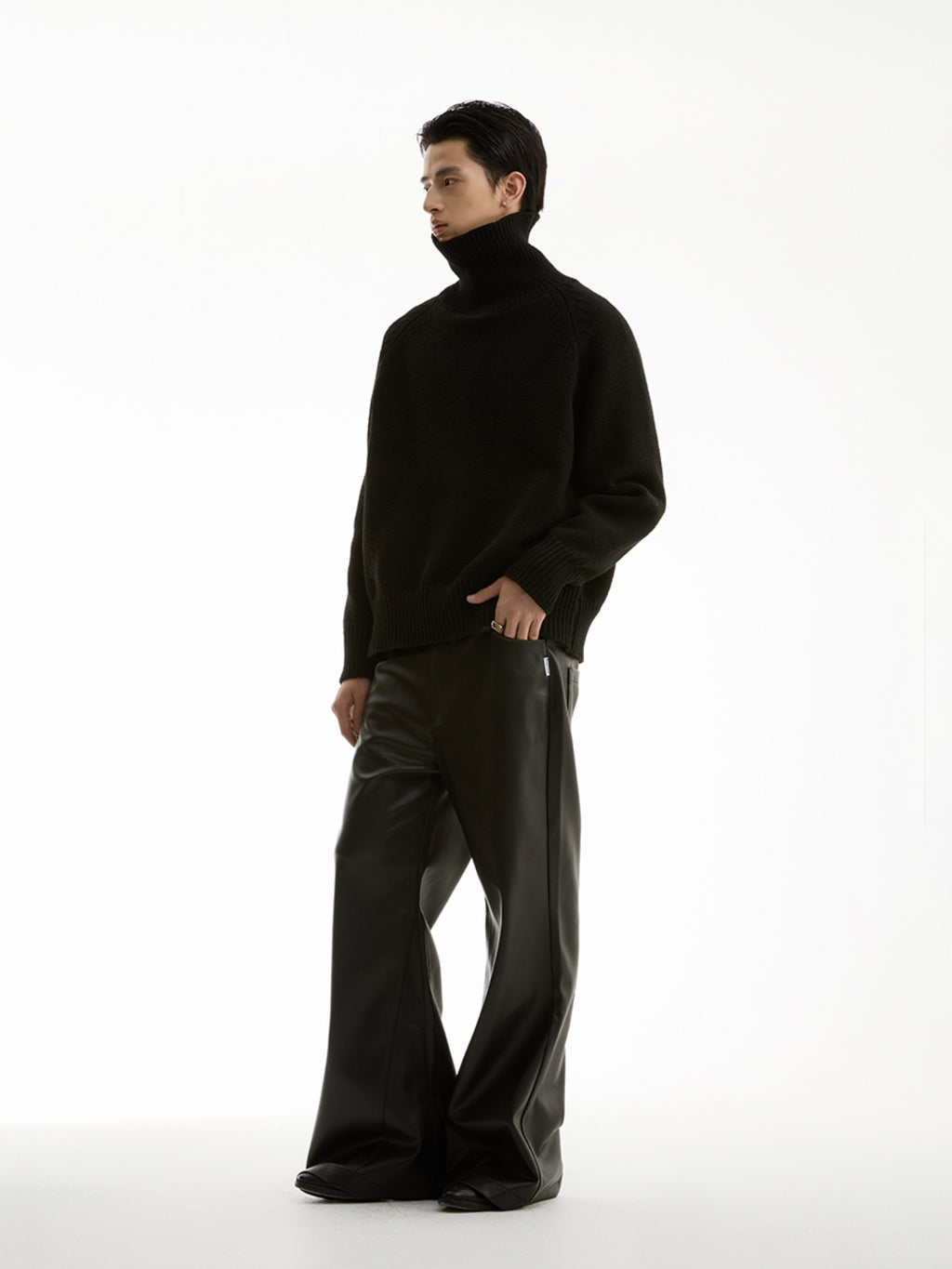 FUNKYFUN Loose-sleeved Turtleneck Knitted Sweater