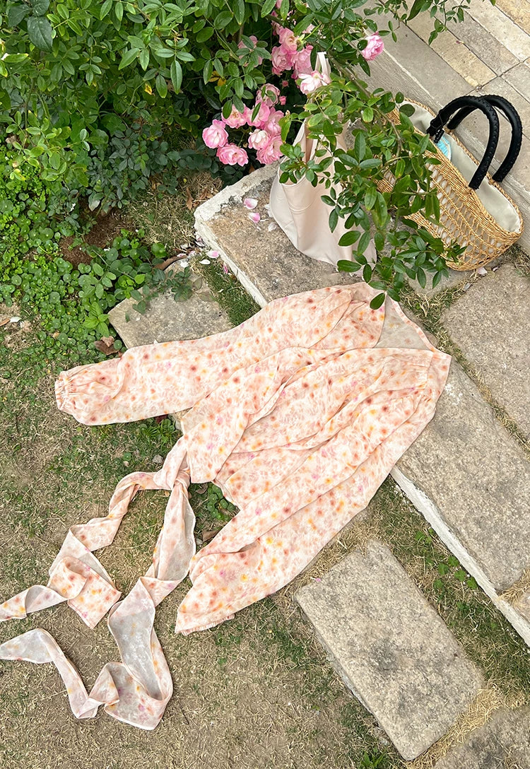 EGGKA Temperament Floral Floral with Long Sleeves