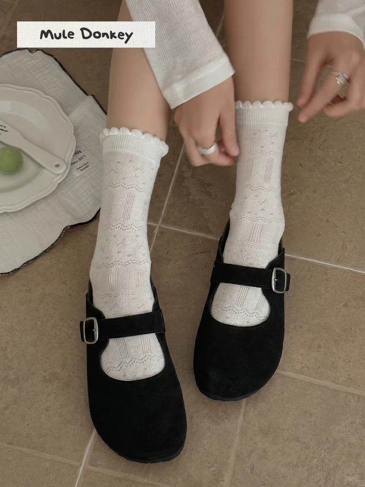 Donkey Wears A Thick-soled Half-pedal Slippers