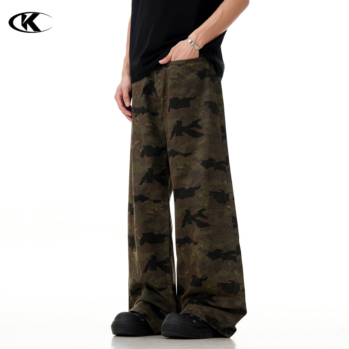 11KN Camouflage Tooling Slacks