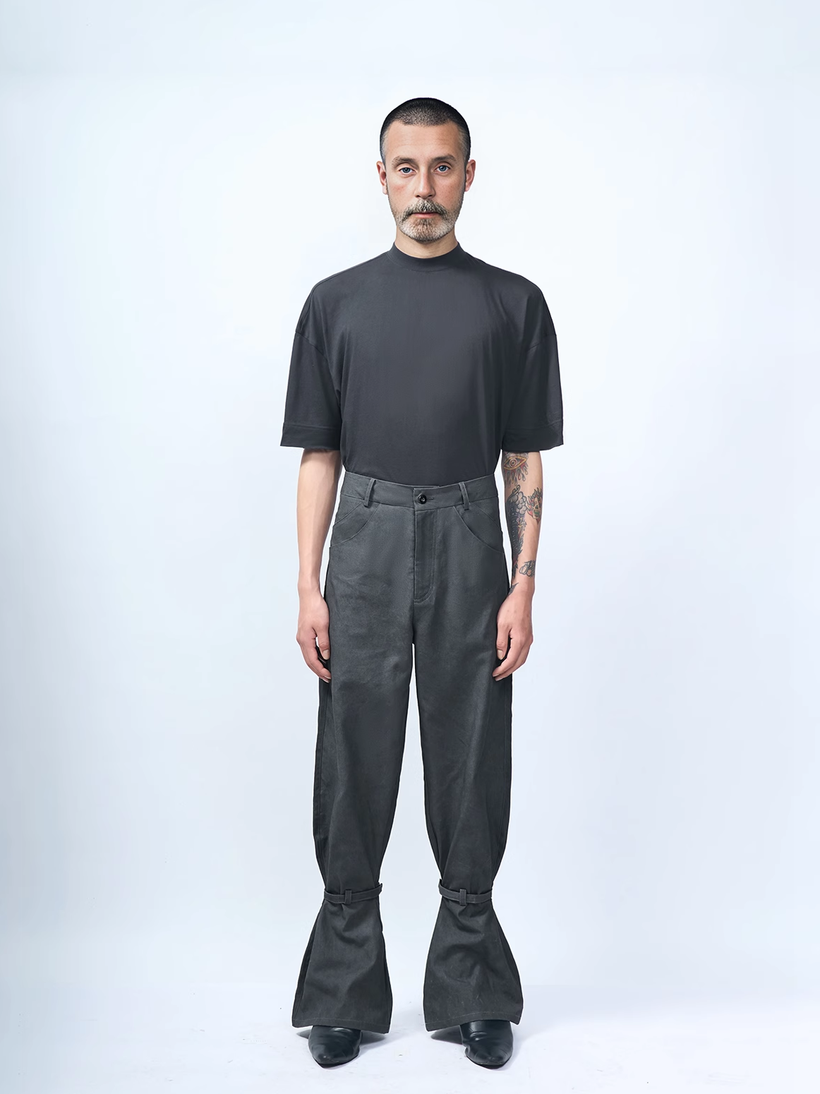 ETHEREAL PRODUCTION Three-dimensional Tailoring Casual Flared Pants