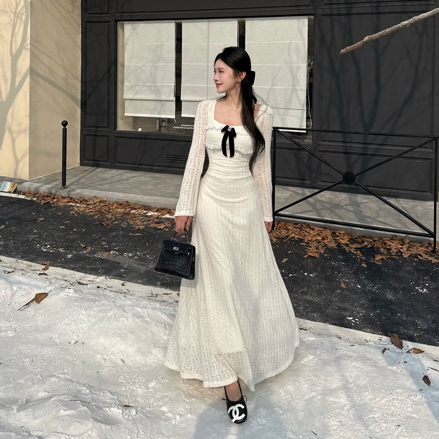 Instunning Square Neck Lace Waist Thin Temperament Dress