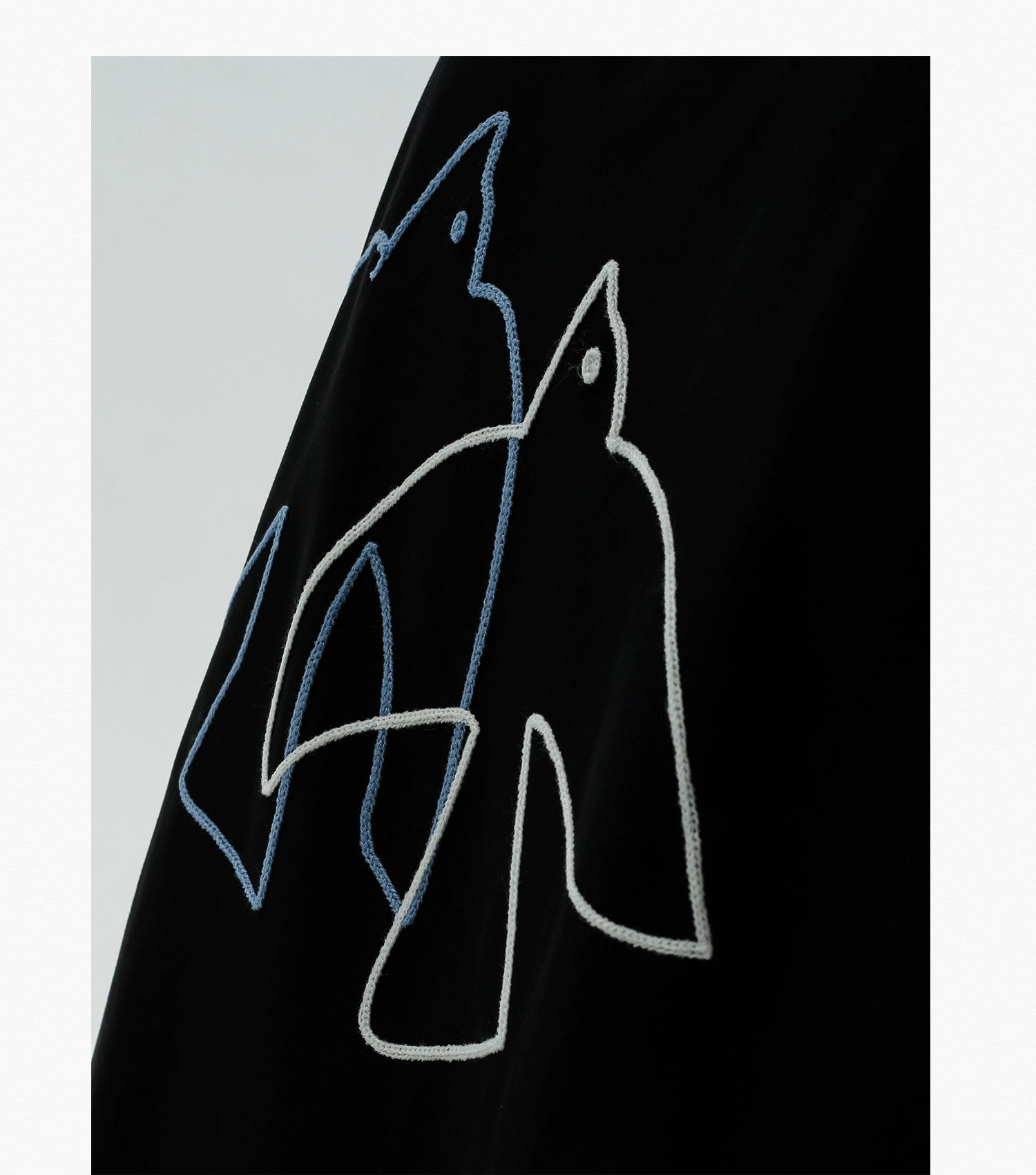 AWT Bird Pattern Line Towel Embroidery Loose Tee