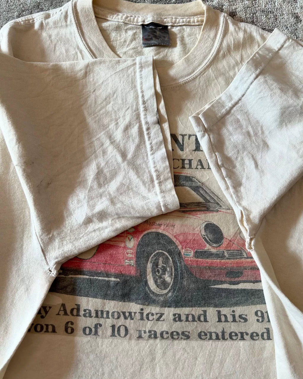 Wang Youbing Retro Racing Print Versatile Tee