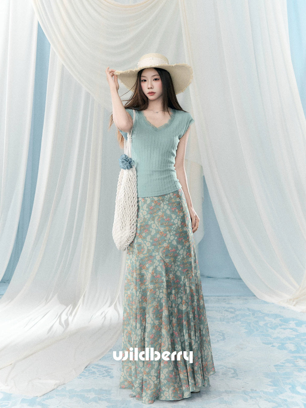 Wildberry Vintage High Waist Floral Skirt