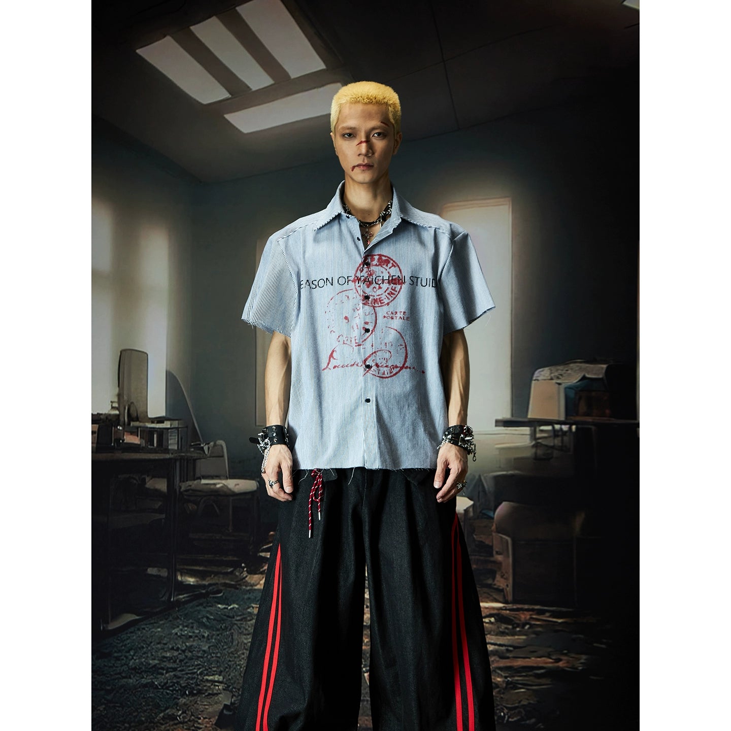 NOMANIAI Contrasting Striped Loose Shirt