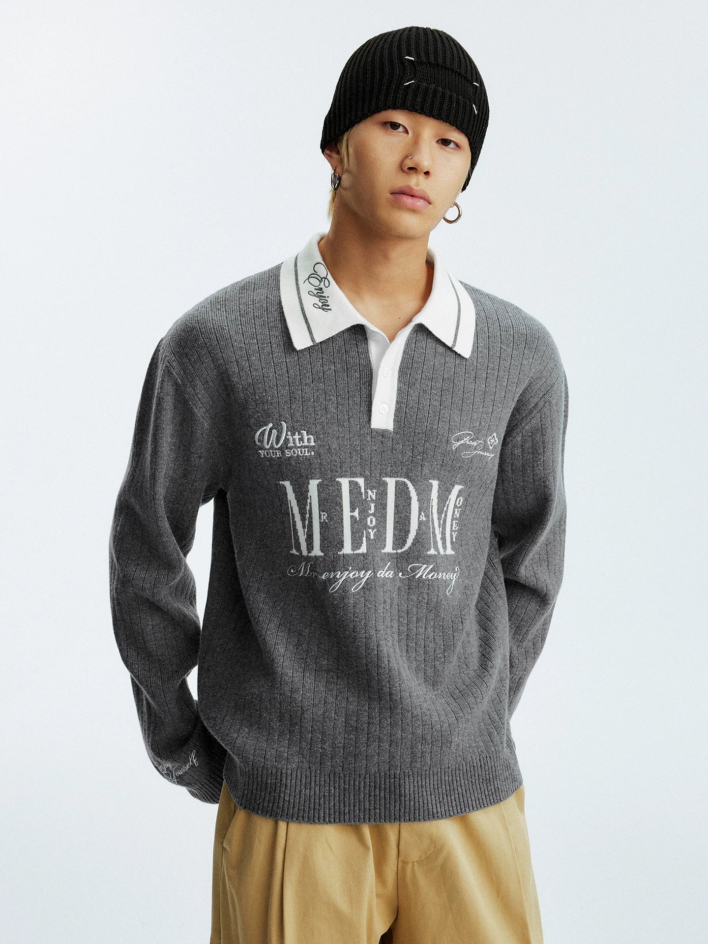 MEDM Contrasting Casual Monogram Embroidered Lapel Knit