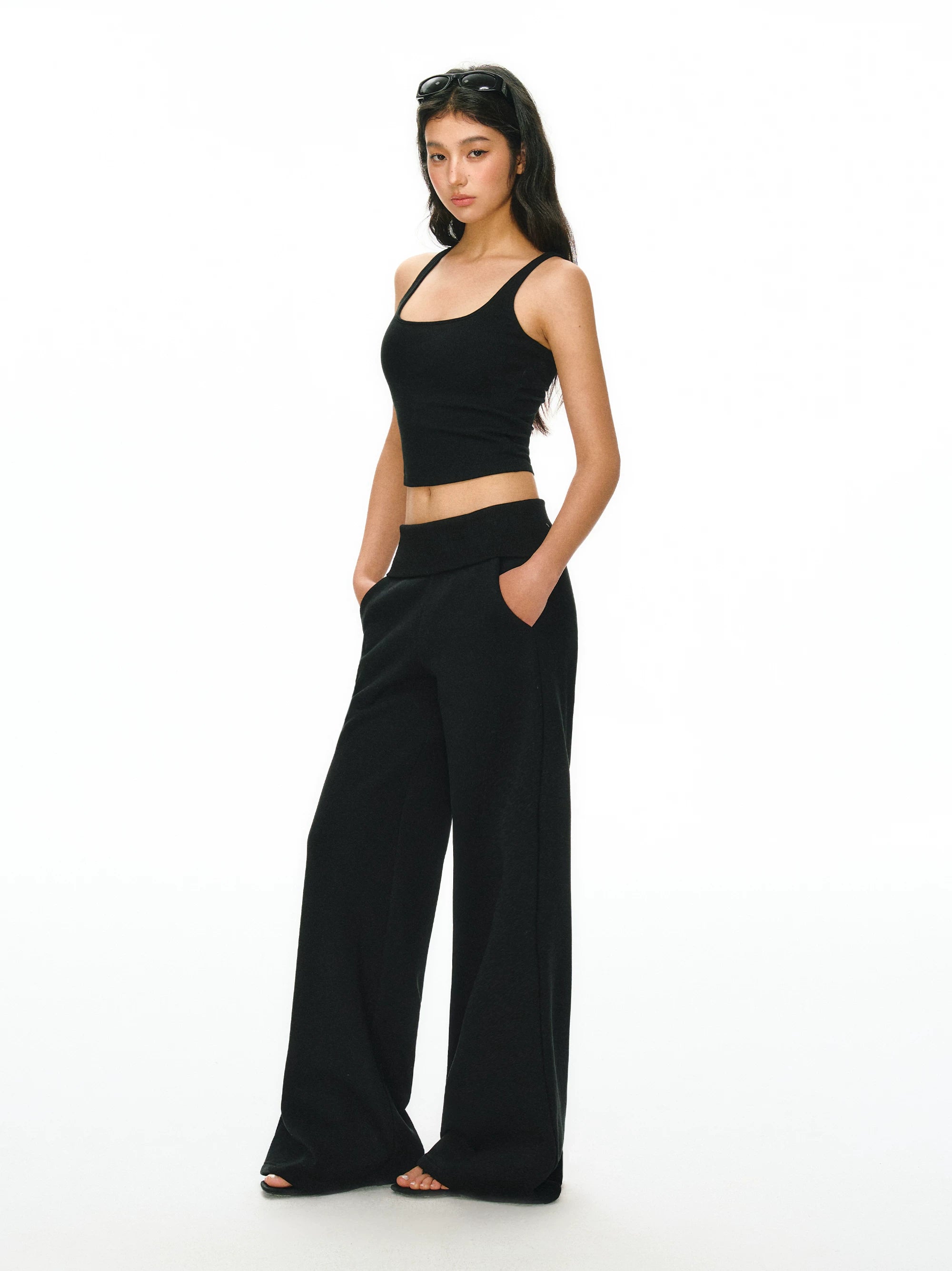 Ariseism Fleece Sweatpants