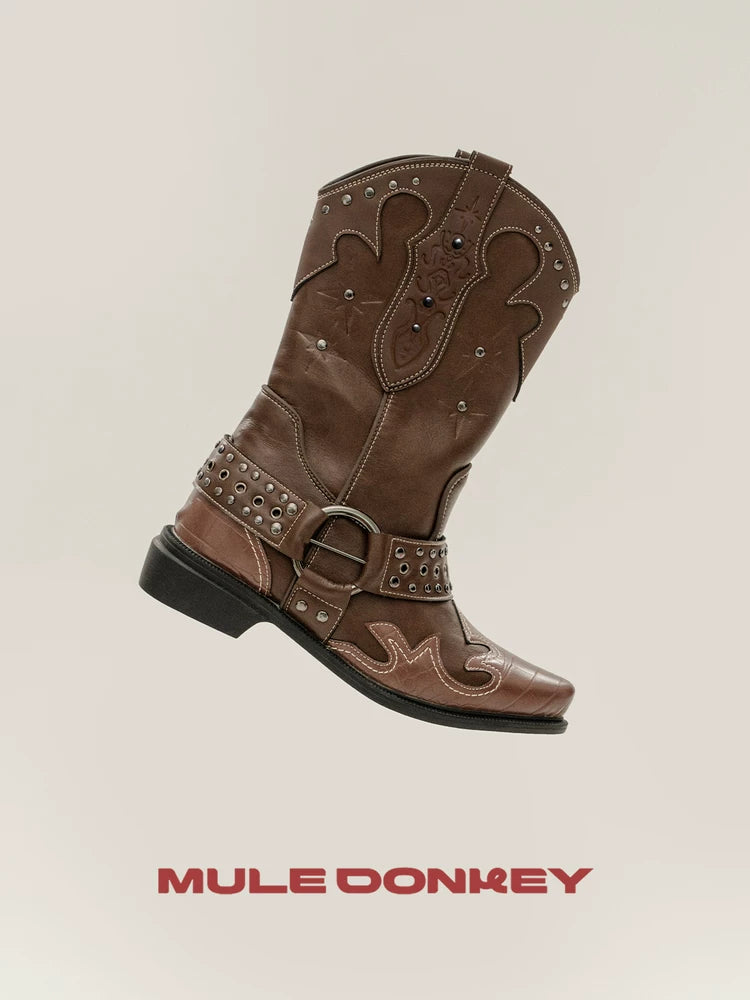 Donkey Rivet Embroidered Pointed Coarse Heel Boots