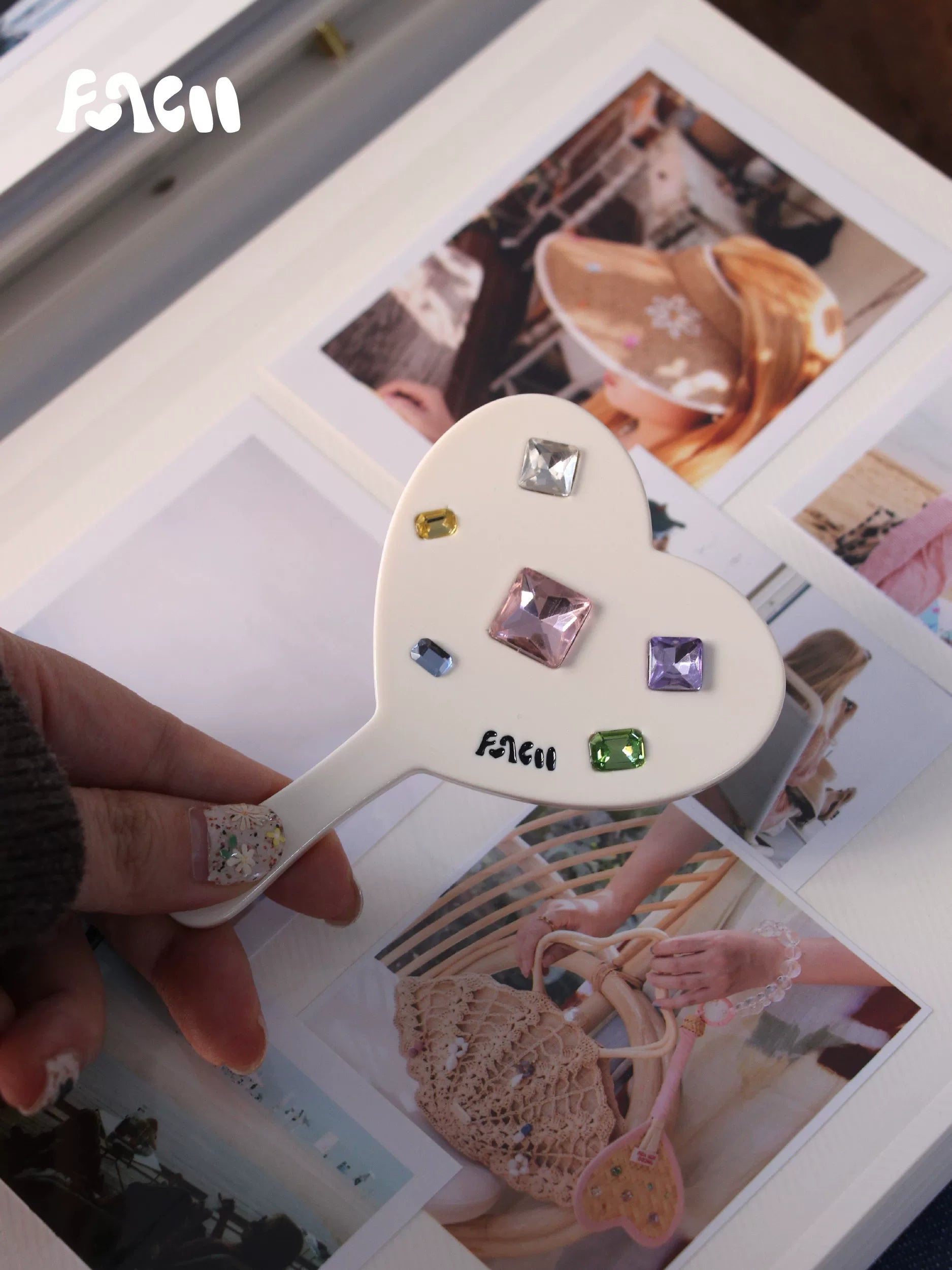 FUNCOO Love Drill Handheld Makeup Mini Mirror