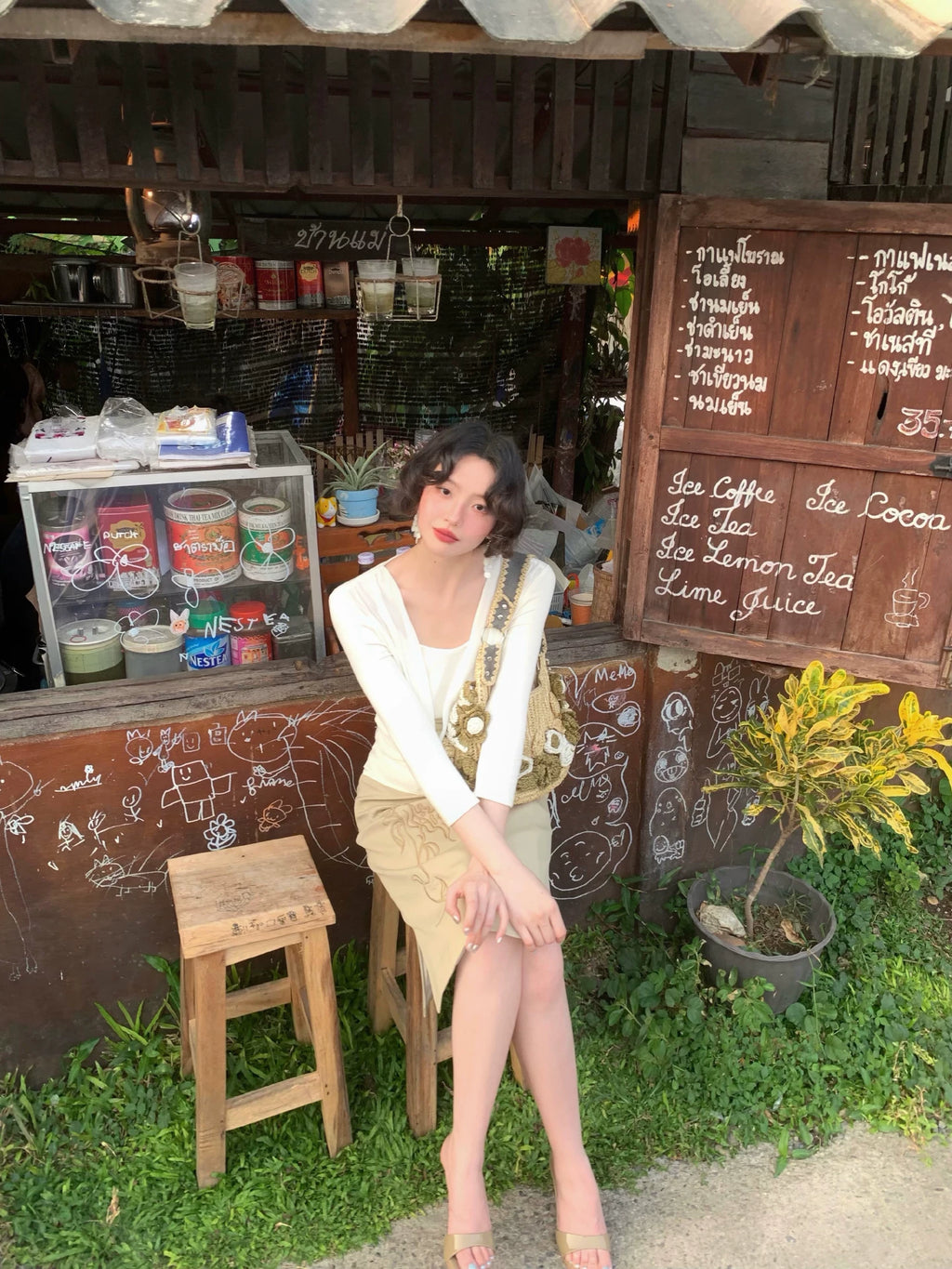 KELIFAN Retro Swinging Neck Mesh Stitching Long Sleeves