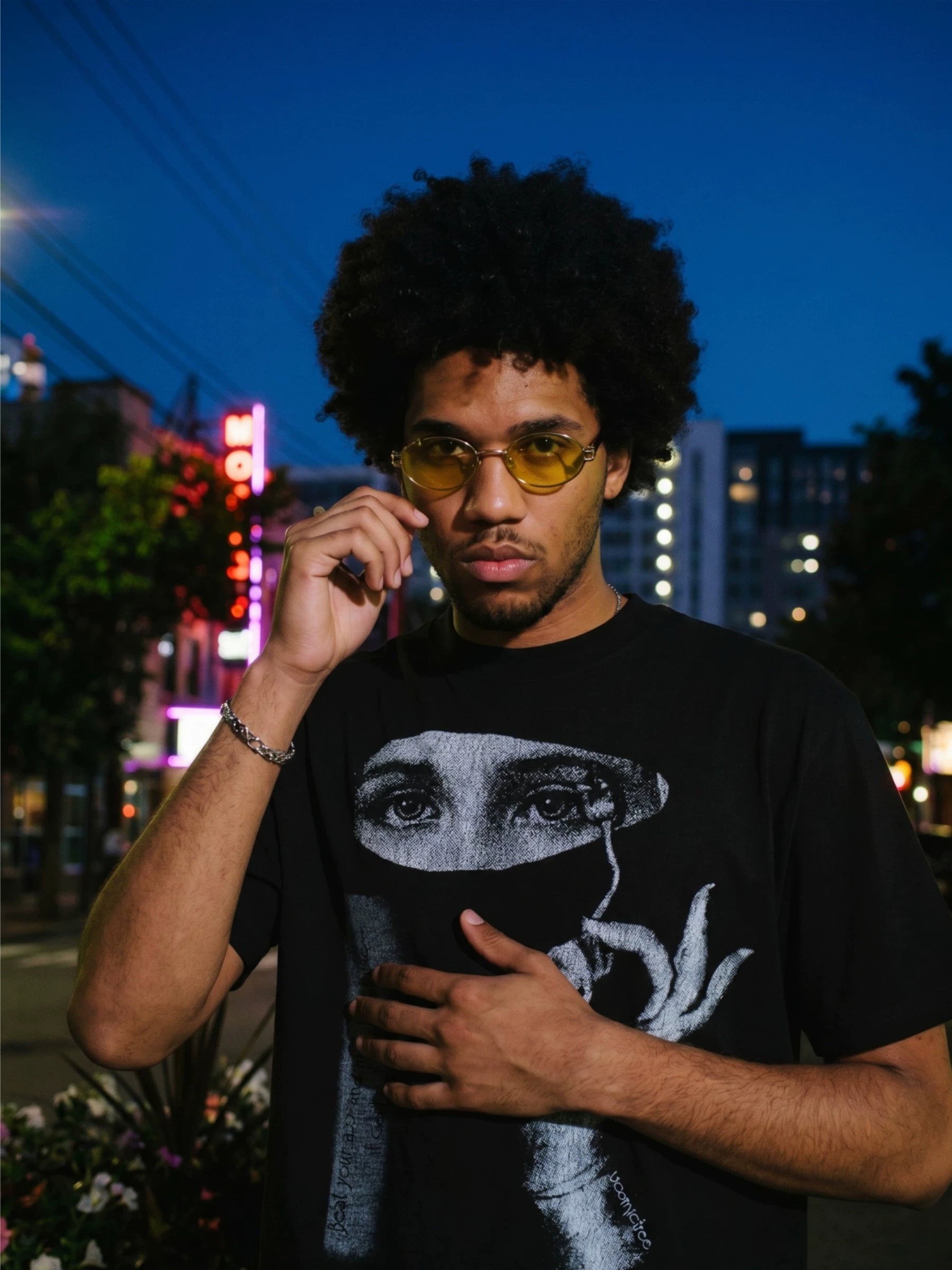 ComicTree Crew Neck Shoulder Versatile Tee