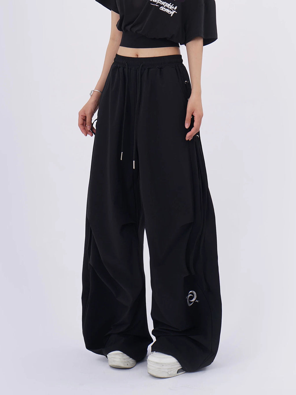 SAMUSAN Wide-leg Loose Drawstring Sweatpants