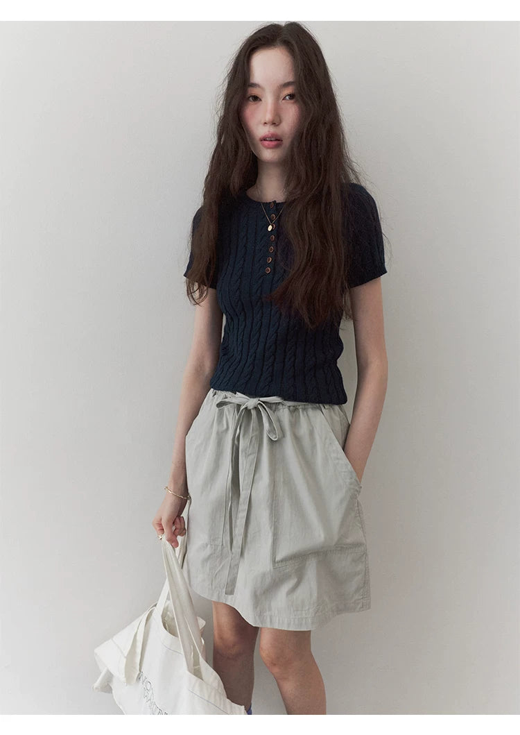 VOOE Slim and Thin Twist Casual Tee