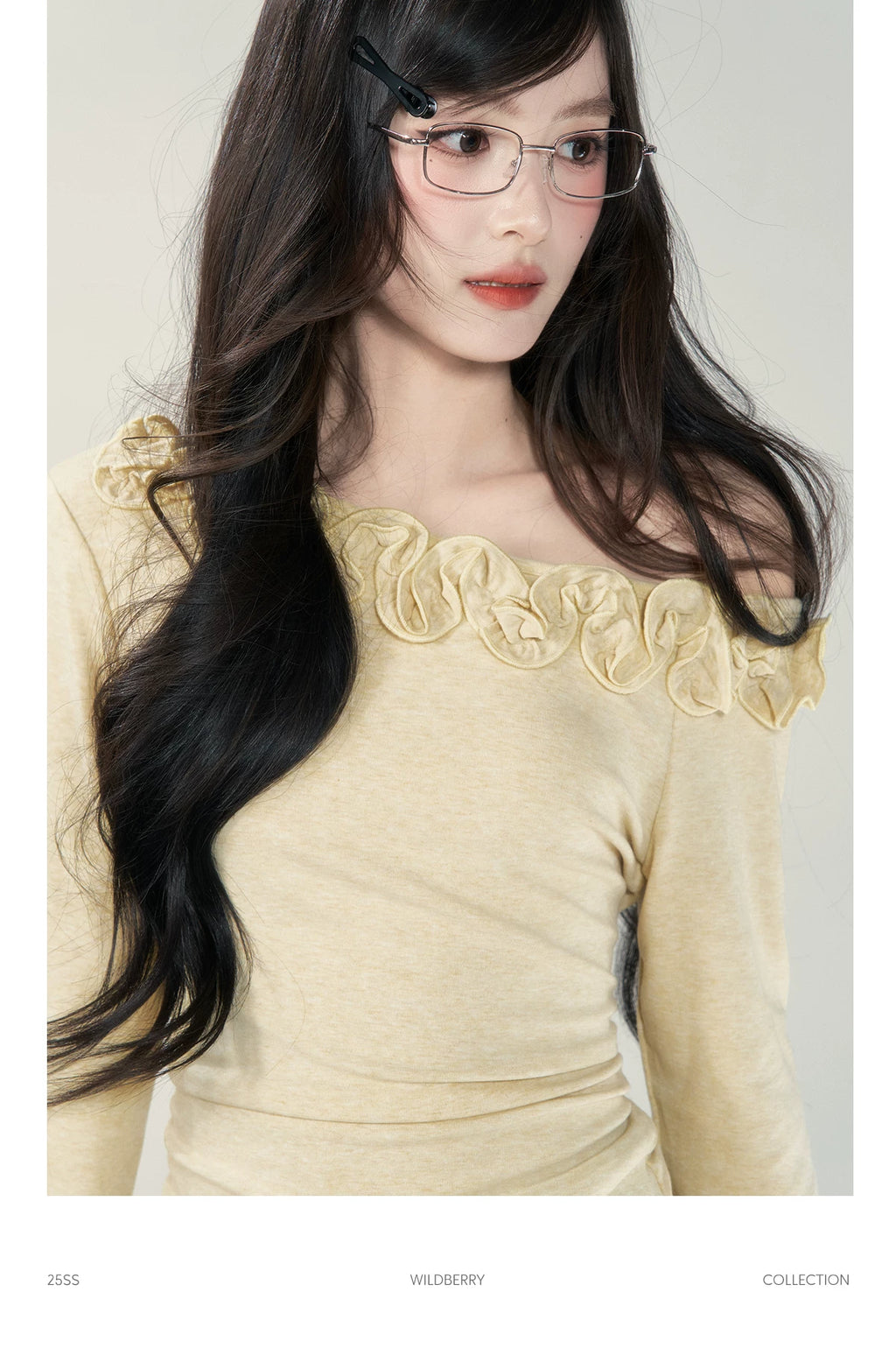Wildberry Slant Shoulder Stand Flower Slim Knit Long Sleeve