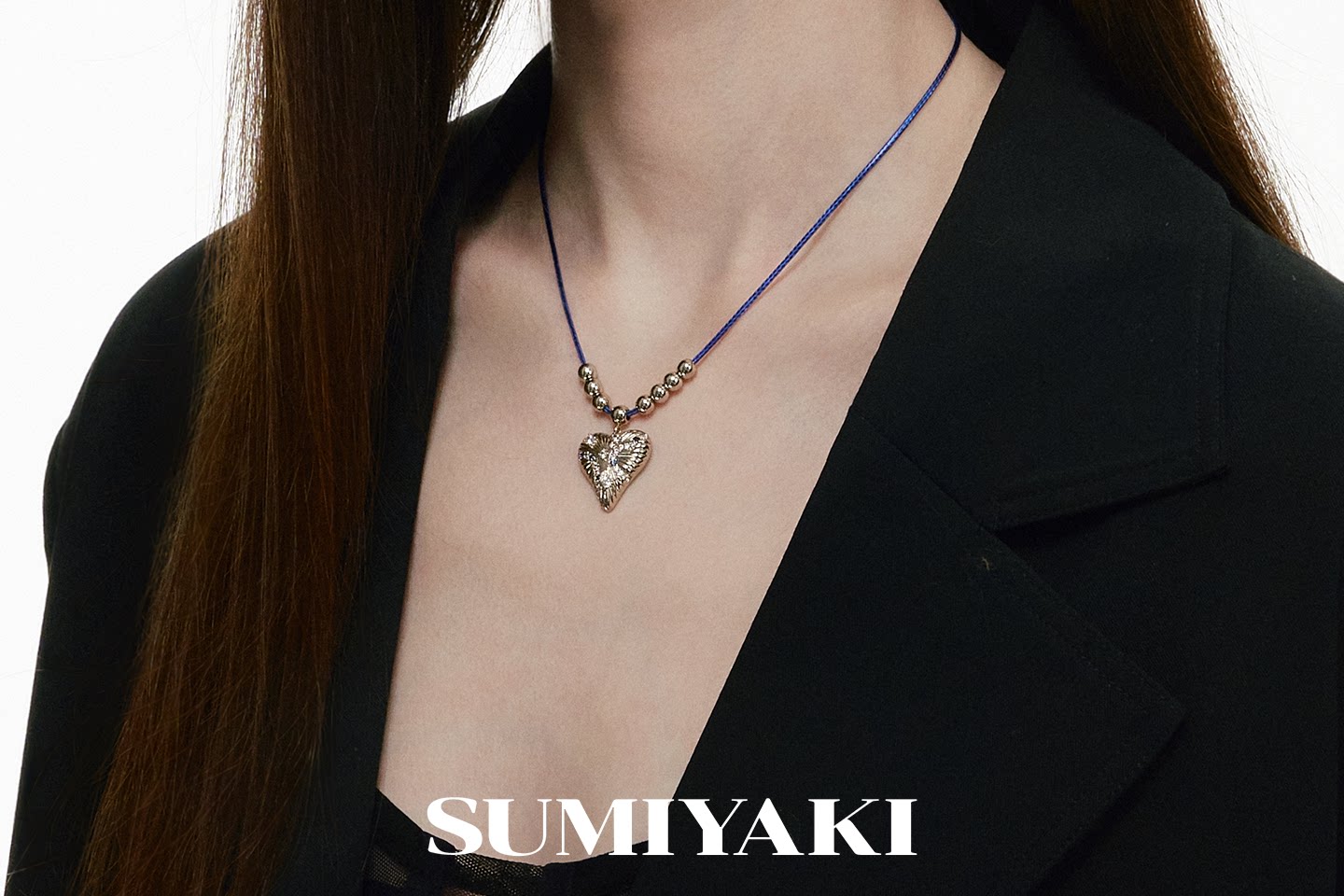 SUMIYAKI Brushed Colored Diamond Love Necklace