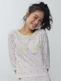 In Two Twos Lace Patch Embroidered Floral Tee
