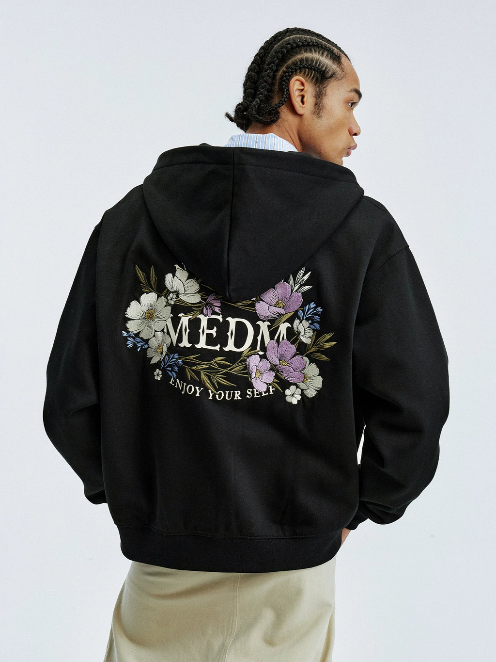 MEDM Flower Letter Embroidered Casual Zip Sweater
