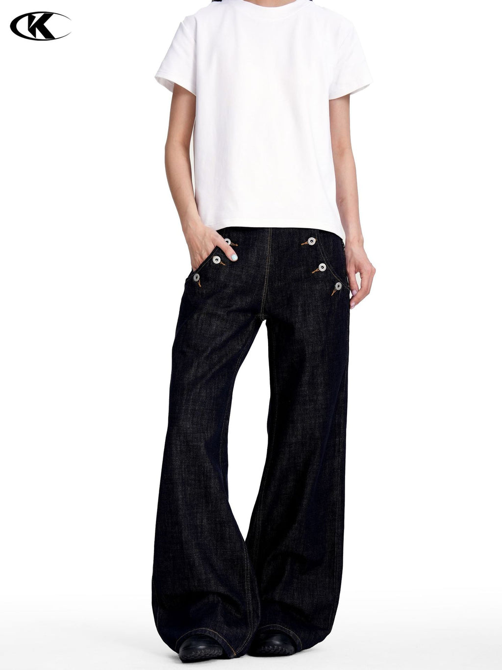 11KN Retro Multi-Button Casual Straight Jeans