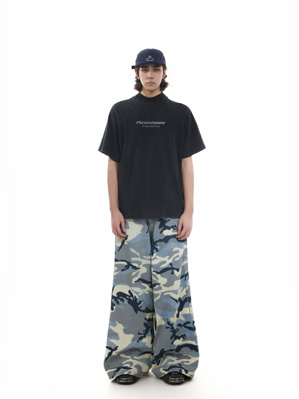 BTSG old deconstruction tailoring shoulder ramp Tee