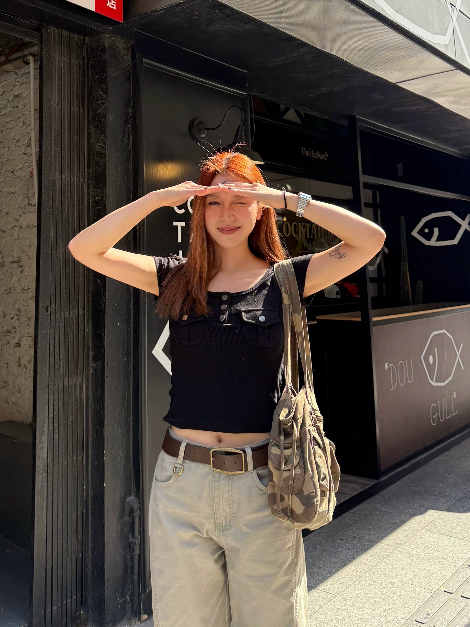 CCYE Retro Front Shoulder Slim U Neck Tee