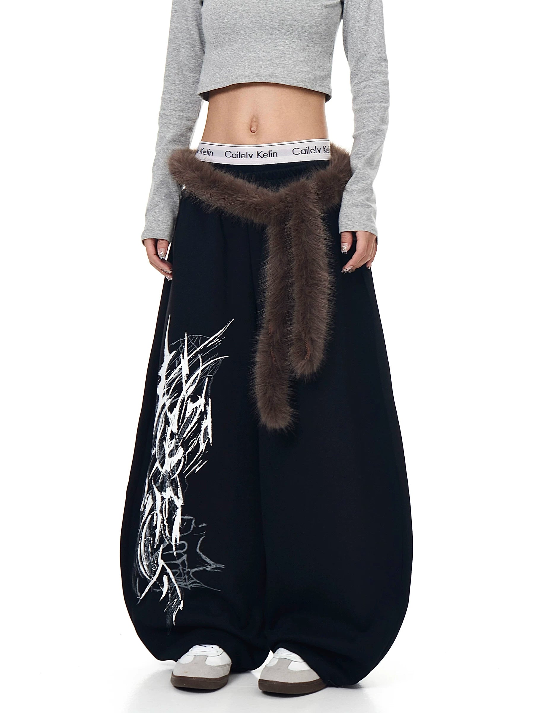 BLACKLISTS Vintage Plush Belt Scimitar Sweatpants