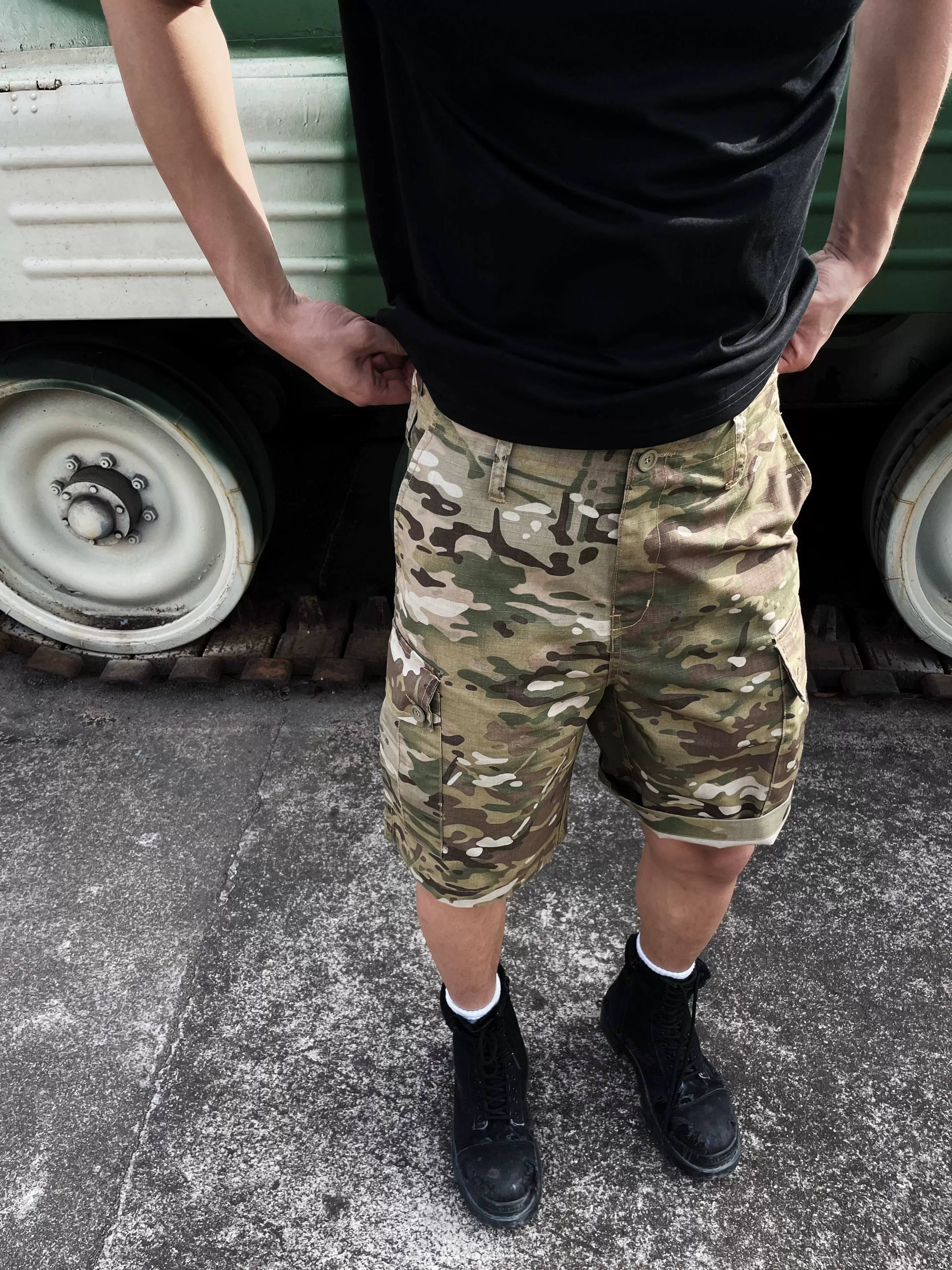 GTAL Camouflage Retro Big Pocket Tooling Shorts