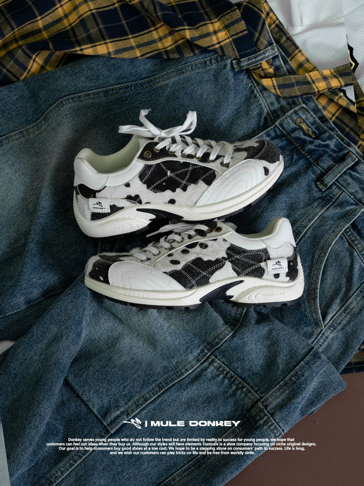 Donkey Cow Pattern Casual Board Shoes