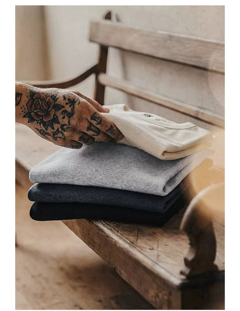 MADEN Slim Versatile Casual Tee