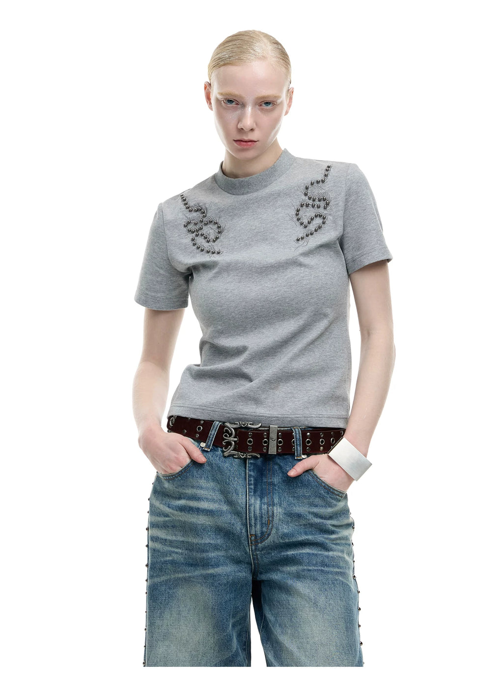 ArguECulturE Niche Front Shoulder Slim Tee