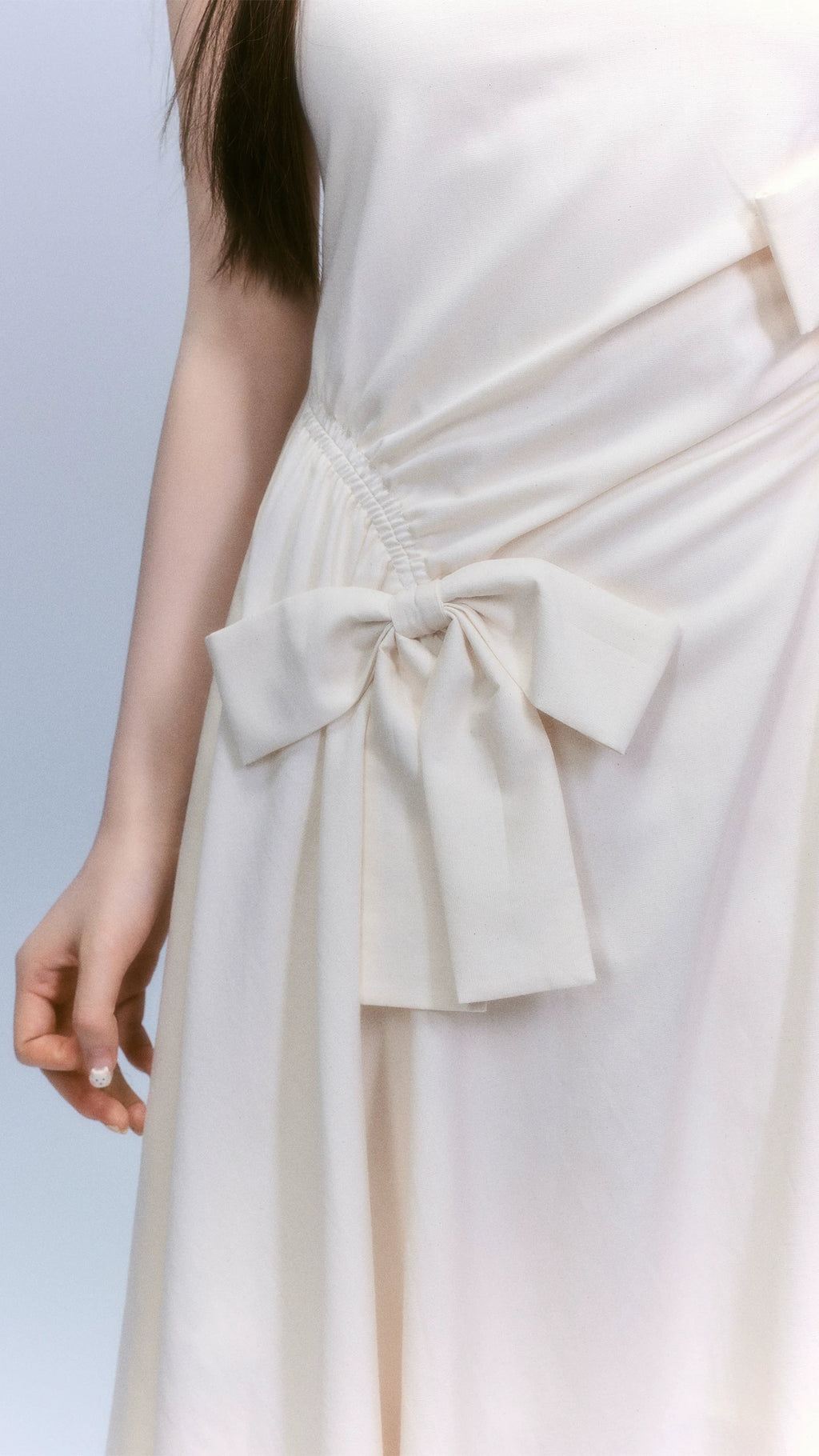 LOST FOREST Sleeveless Slim-fitting Bow Asymmetrical Dress