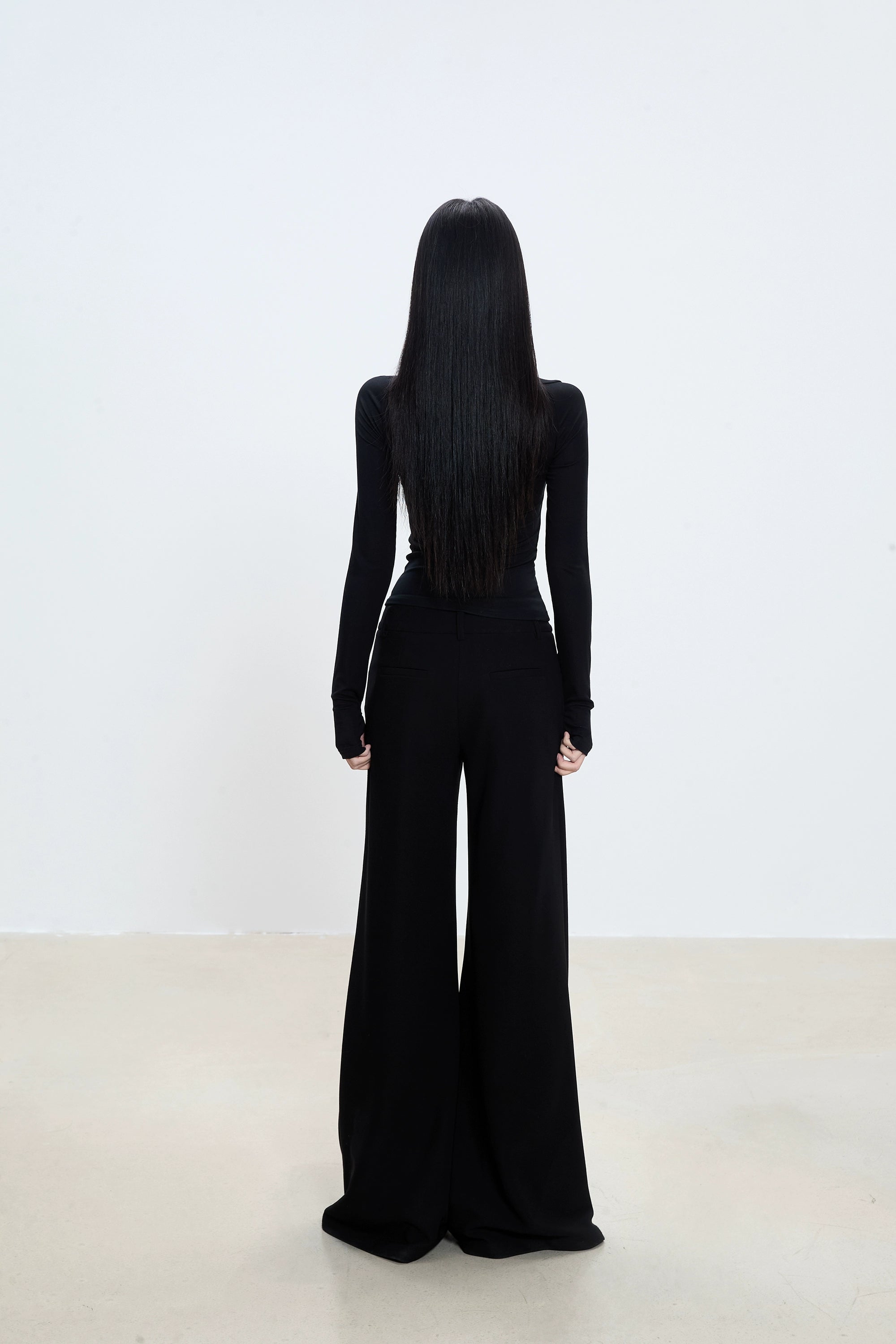 WITHMIN Slim and Thin Long Sleeves