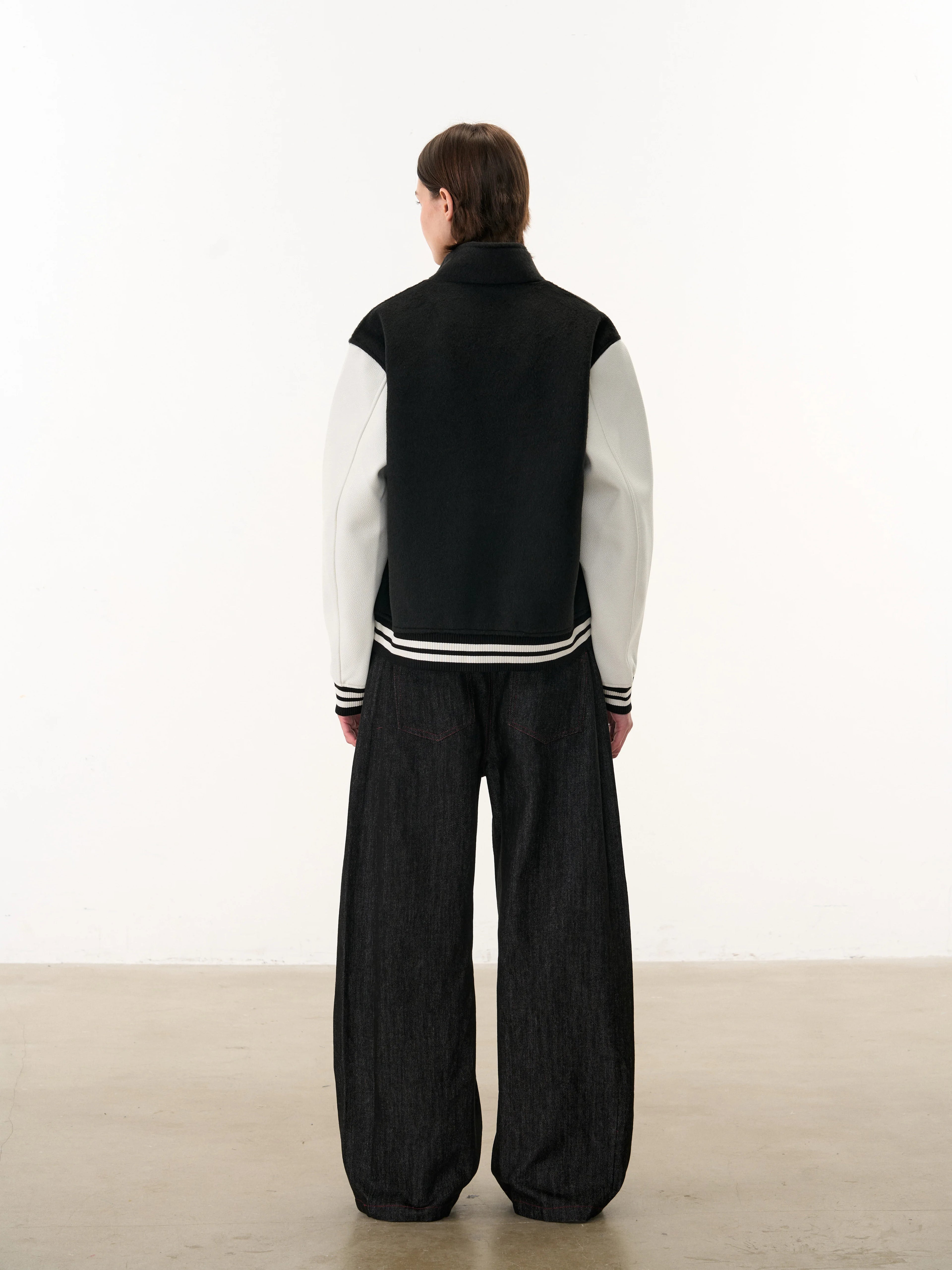 MANUSCRIPT Five-button I-pleated Low-rise Jeans