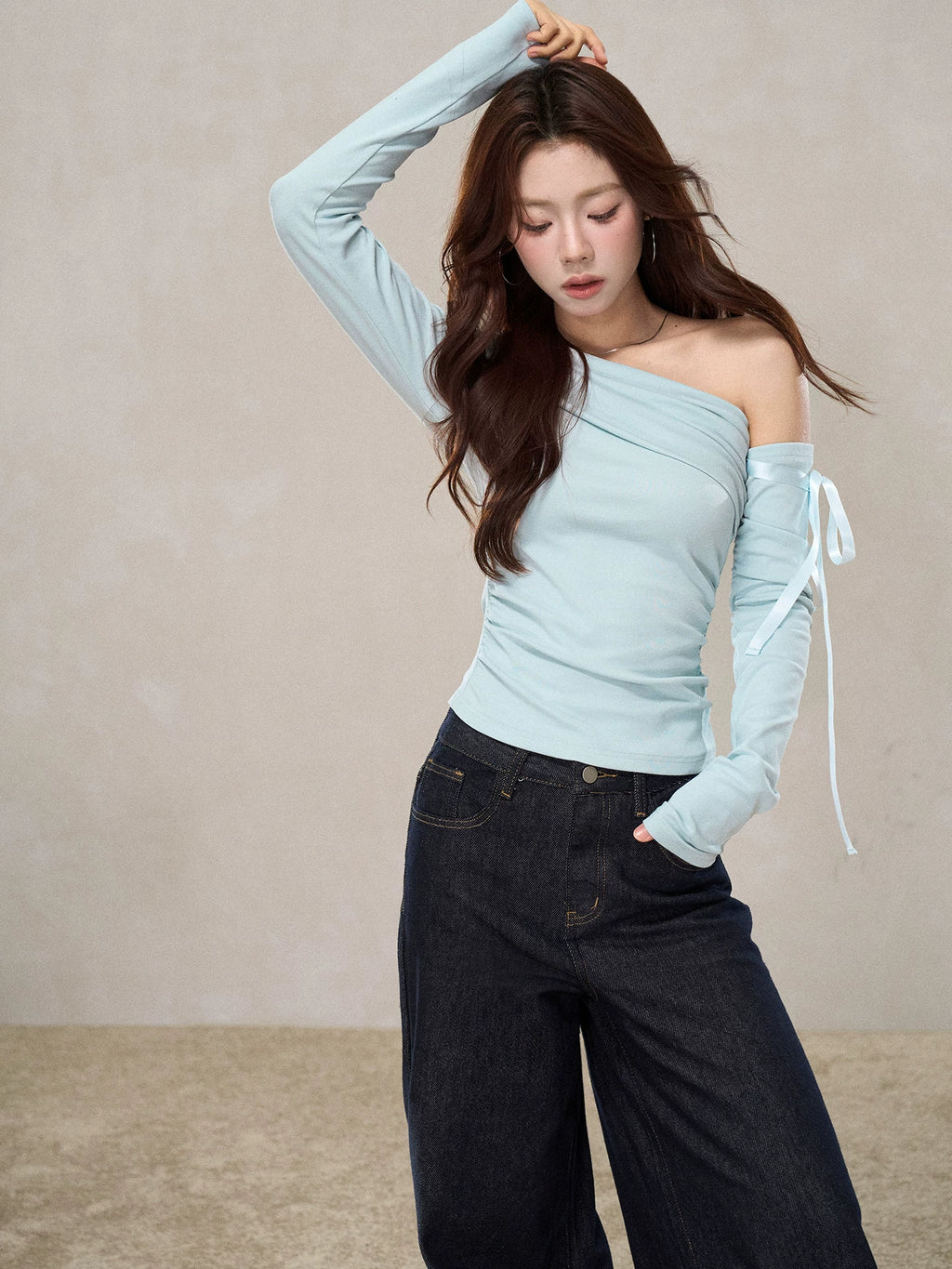 Wildberry Slanted Shoulder Knitted Slim Long Sleeves