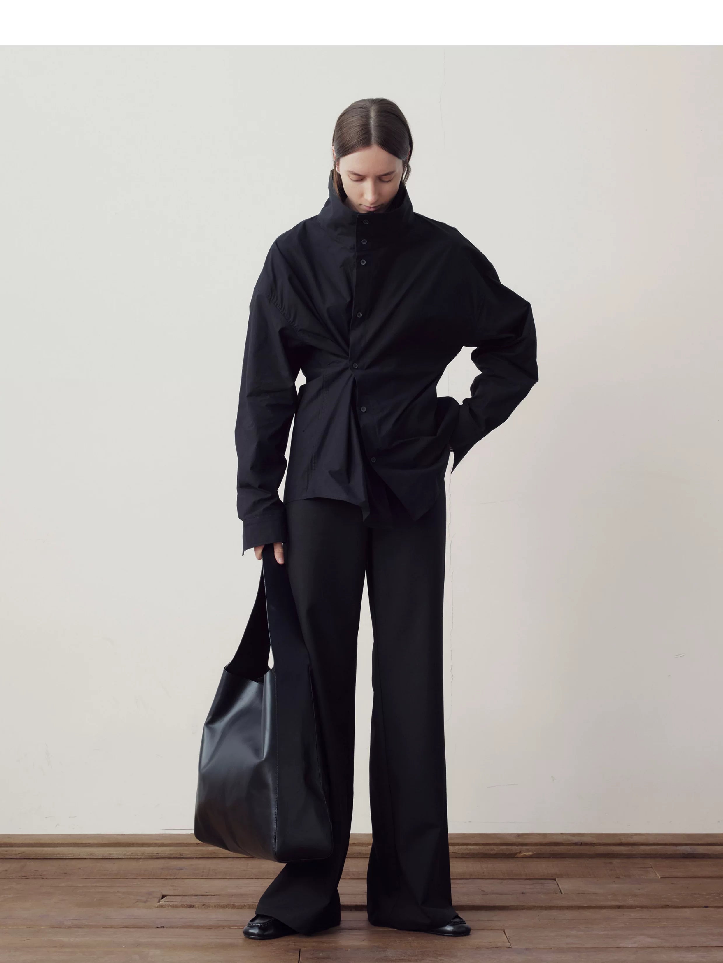 COLN High-necked Slim Long-sleeved Shirt